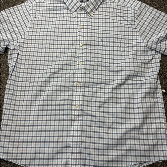 Men's Izod Blue Checkered Shirt - Picture 1 of 2